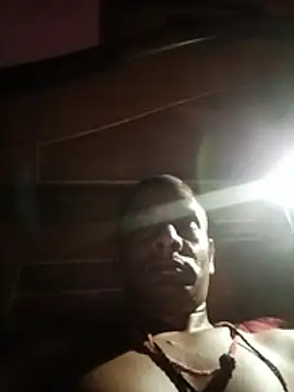 Chat +18 de Birendraku ao vivo