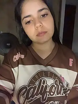 Chat +18 de XXXAngella ao vivo