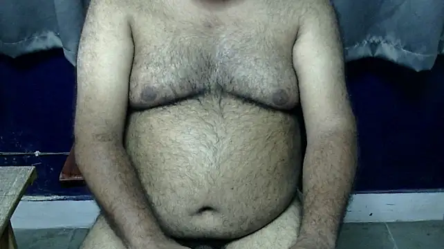 hairysubcub_70 Show in webcam
