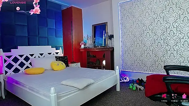 MissKora 现场XXX聊天