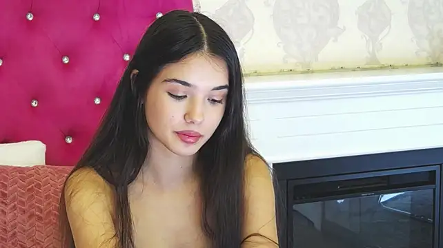 AlexisDevine Chat XXX live