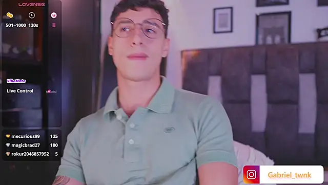 دردشة I_Gabriel الجنسية المباشرة