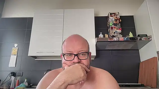 theitalianbear 网络视讯表演