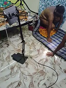 tamil_sumathi's Webcam Show