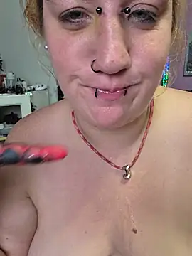 Živý XXX chat BabygurlJay
