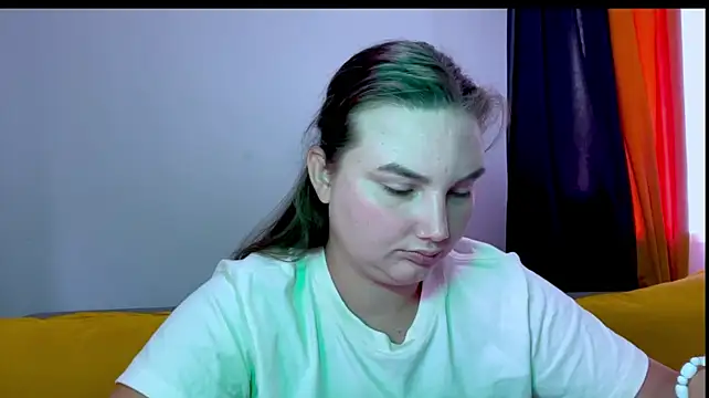 Dreamyblushfairy's Live XXX Chat