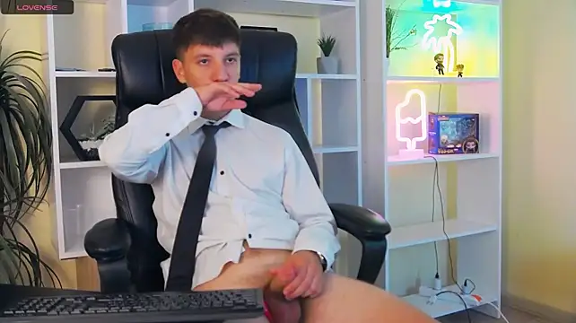 XXX chat uživo modela ThomasEdisonn