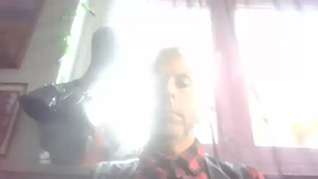 הופעת וובקאם של SHARPSkinhead