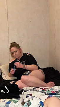 Pokazy przed kamerką – amandatheblondewife