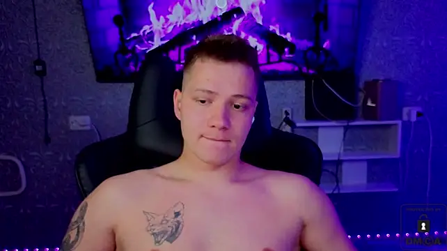 Karl_Night_ webkamerás műsora