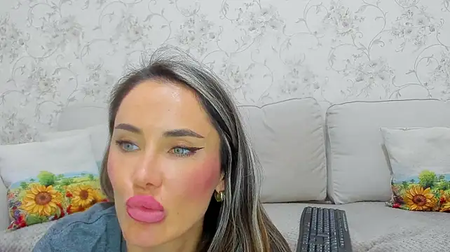 MissLexxy1 Live XXX-Chat