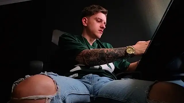 FelixStarkk webcam show
