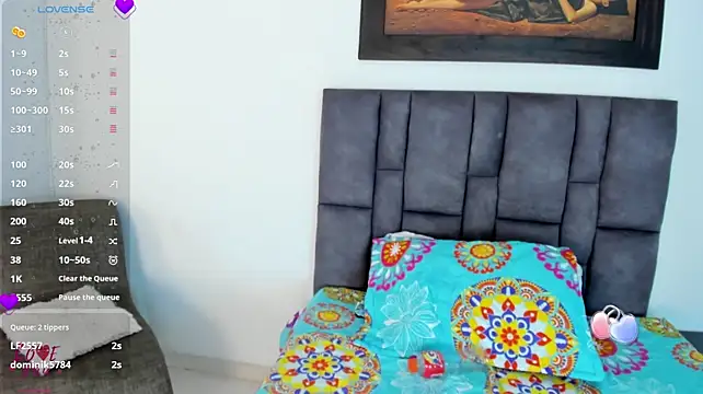 Chat +18 de viioleta_stone ao vivo