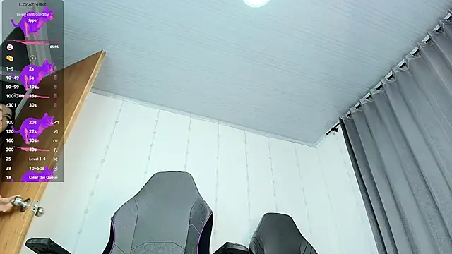 darckvelour's Live XXX Chat