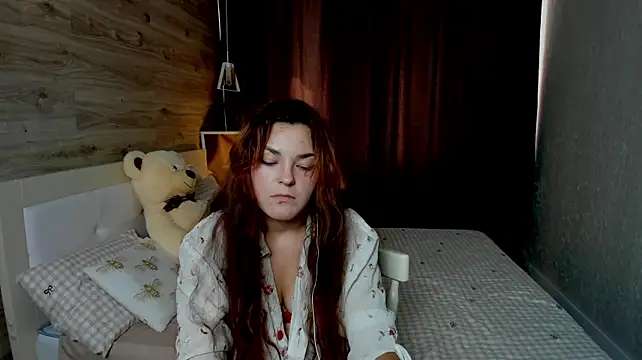 LeyaaStarr Adlı Modelin Canlı XXX Sohbeti