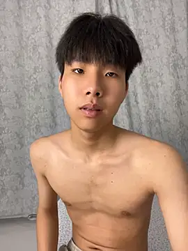 guoguo18 webkamerás műsora