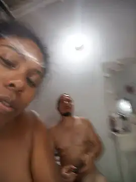 black-pussy-and-white-coc Chat XXX in diretta