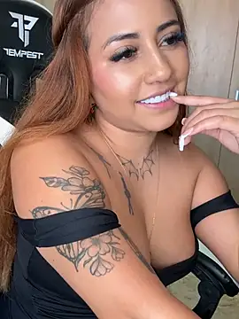 miaelite Live XXX Chat
