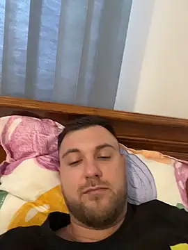 hugedickedd Webcam show
