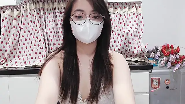 צ'אט XXX בשידור חי של Rinasaki