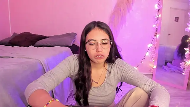 צ'אט XXX בשידור חי של Valk_submissive