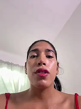 AmbarFoxx_ Chat XXX live