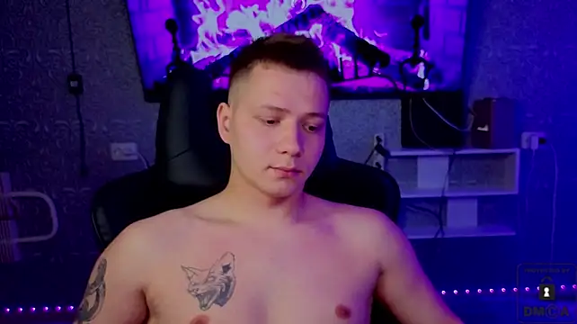 Show modela Karl_Night_ na web-kameri