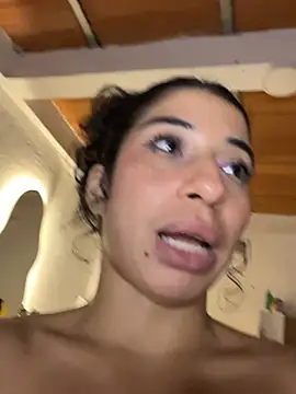 Miily_0 Chat XXX in diretta
