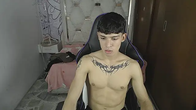 Show Webcam de Liom_Gym