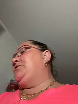 צ'אט XXX בשידור חי של SexyNikki6969