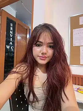 Chat +18 de amelia_rousse26 ao vivo