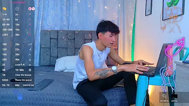 NicolasTorrez 라이브 XXX 채팅