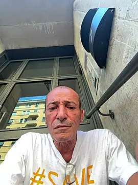 Chat +18 de DEVILMAN66RM ao vivo