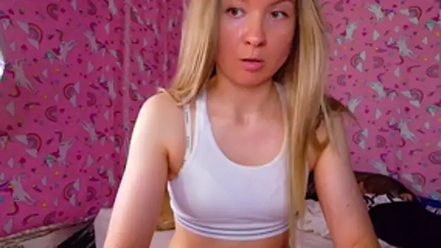 Pokazy przed kamerką – TwerkingCheerleader