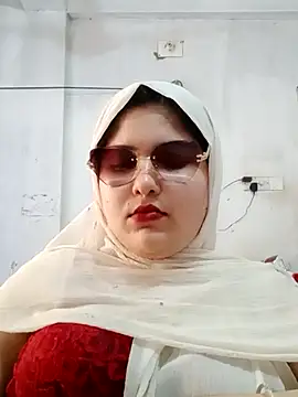 Nusrat-N 라이브 XXX 채팅