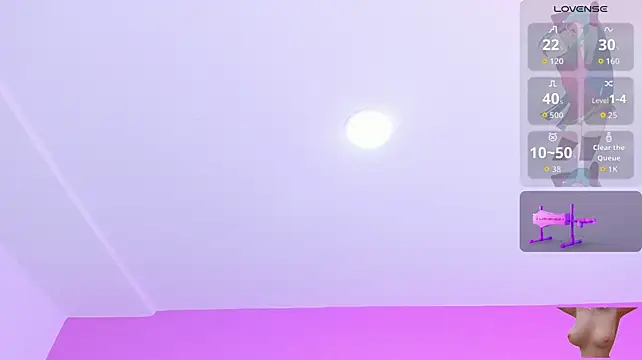 caroline_bigboobs1 网络视讯表演
