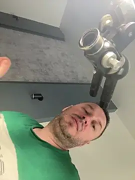 XXX chat uživo modela DorianJeday