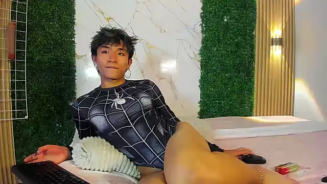 XXX chat uživo modela cococumps