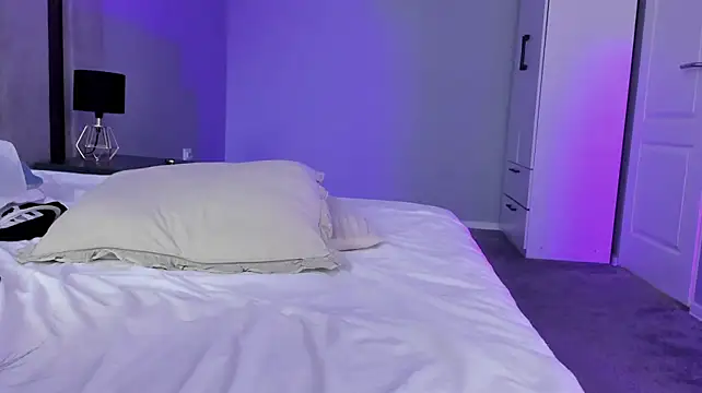 SukiReeve Pertunjukan Webcam