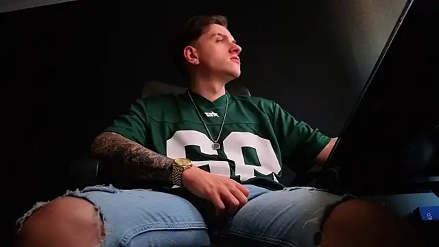XXX chat uživo modela FelixStarkk