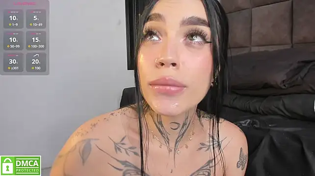 Scarlet__Jones_'s Live XXX Chat