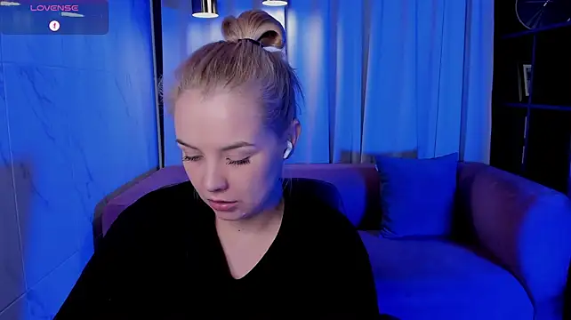 StephanieSweety Chat XXX in diretta