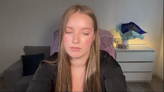 Онлайн чат XXX EvaMaddison