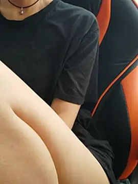 Aashikalaa 即時 XXX 聊天