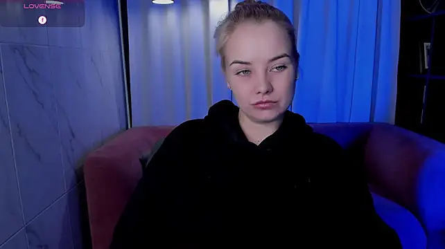 Czat XXX na żywo – StephanieSweety