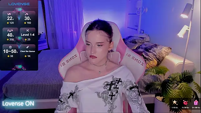 Онлайн чат XXX OliviaJennet