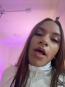 amara_wet04's Live XXX Chat