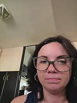 Chat XXX en directo de Diamond_Monna