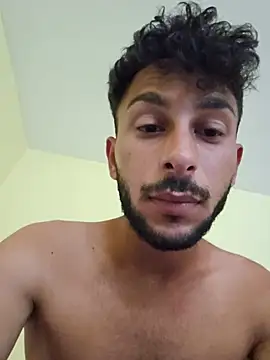 Iulianmarius12 – webcam-show