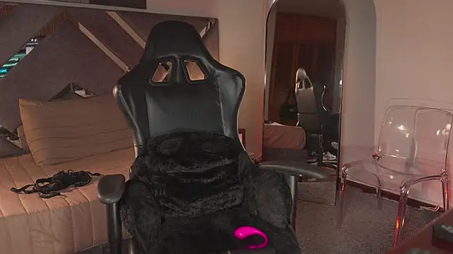 KateOwens XXX чат на живо